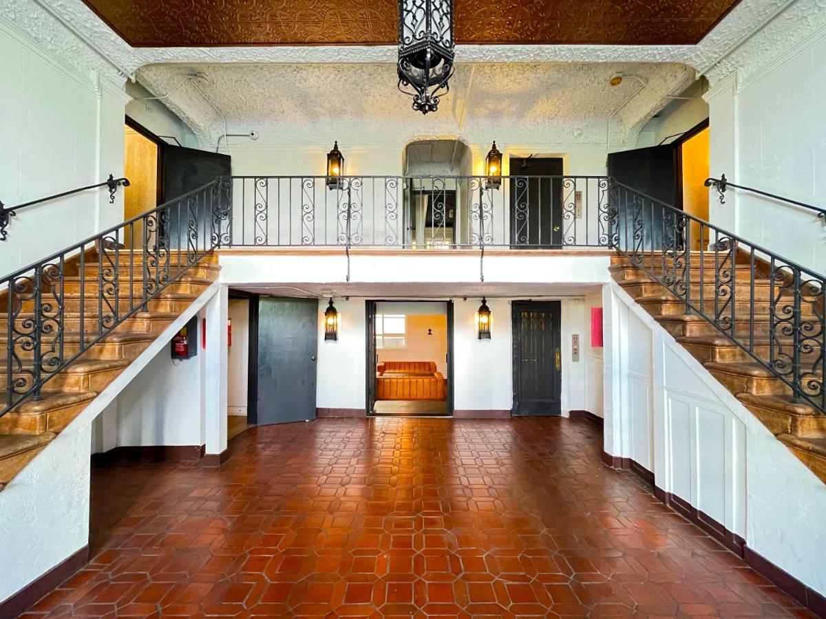 Heart Of Hollywood Apartment - 2Bed 2Bath لوس أنجلوس المظهر الخارجي الصورة
